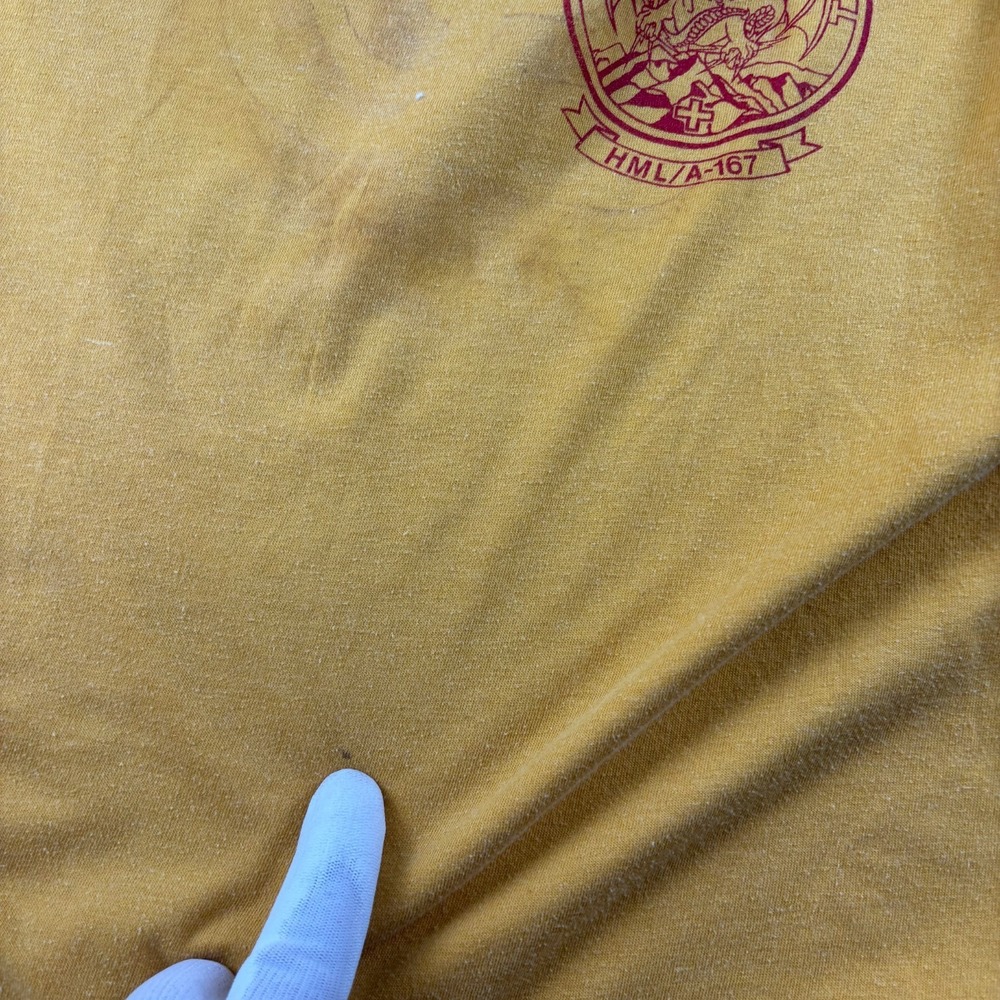 VTG 80's HMLA-167 Huey Cobra Hunter Killer Team Oneita T-Shirt Yellow Single USA - Picture 8 of 12